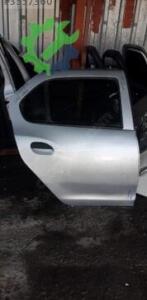 Çıkma Orijinal Sağ Arka Kapı Renault Clio (2. Adet)