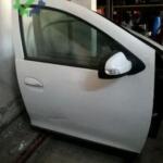 Renault Clio symbol sağ ön kapı kolu orjinal çıkma