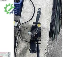 Renault Clio Sinyal Kolu Sökme Çıkma