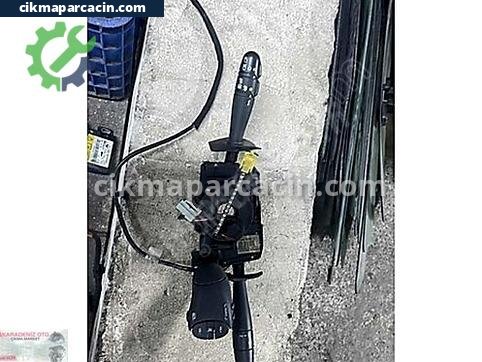 Renault Clio Sinyal Kolu çıkma parça