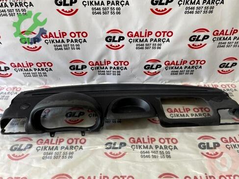 Renault Clio Torpido çıkma parça