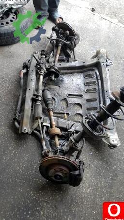Renault Clio Travers çıkma parça