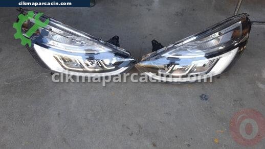 Renault Clio LED Far çıkma parça