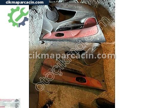 Renault Clio Kapı Döşemesi çıkma parça