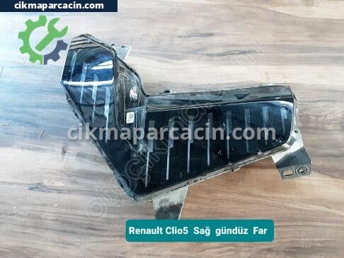 Renault Clio Sağ Ön Far çıkma parça