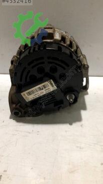 Dacia Logan Şarj Dinamosu 8200778246-B çıkma parça