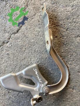 Renault R 21 Kaput Menteşesi çıkma parça