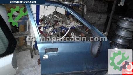 Renault R19 Sağ Ön Kapı çıkma parça