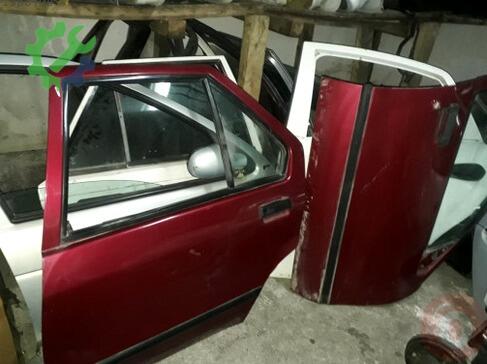 Renault R 19 Sol Ön Kapı çıkma parça