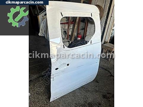 Renault Express Sol Sürgülü Kapı çıkma parça