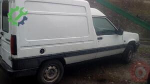 renault express 1,9 sağ ön kapı çıkma parça mısırcıoğlu oto