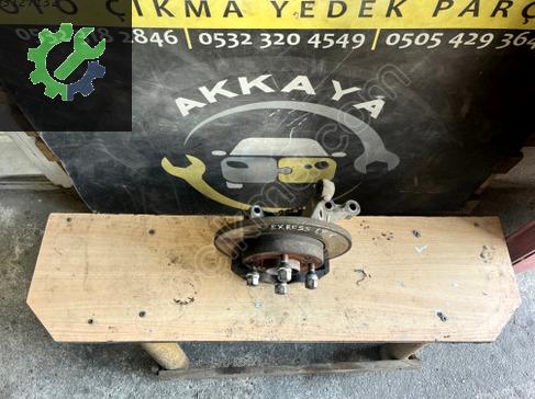Renault Express Sağ Ön Taşıyıcı çıkma parça