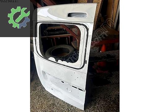 Renault Express Bagaj Kapağı çıkma parça