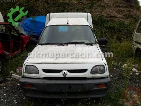 Renault Express Su Radyatörü çıkma parça