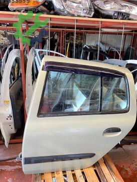Renault R 11 Kapı Camları çıkma parça