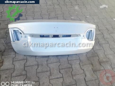 Renault Fluence Bagaj Kapağı çıkma parça