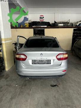 Renault Fluence Bagaj Kapağı çıkma parça