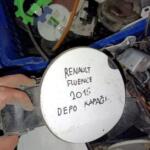 Renault Fluence 2025 Depo Kapağı Çıkma