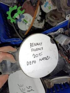 Renault Fluence 2025 Depo Kapağı Çıkma