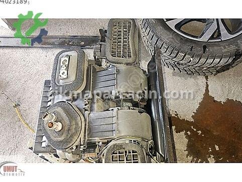 Renault Fluence Kalorifer Kutusu çıkma parça