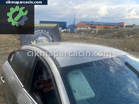 Renault Fluence Kesme Tavan Sacı çıkma parça