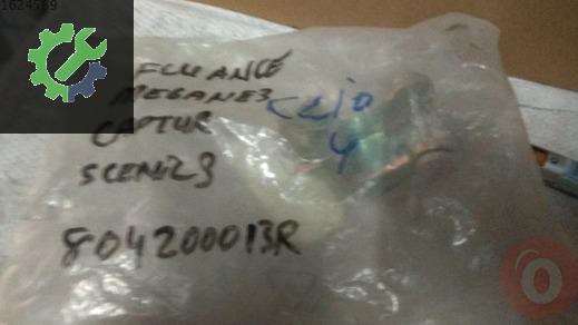 Renault Fluence Kapı Menteşesi 804200013R çıkma parça