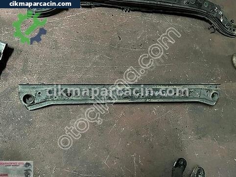 Renault Fluence Radyatör Traversi çıkma parça
