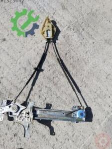 Renault fluence sağ arka kapı cam kaldırma krikosu