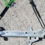 Renault fluence sağ arka kapı cam kaldırma krikosu