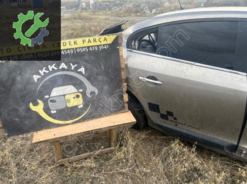 Renault Fluence Sağ Arka Kapı çıkma parça