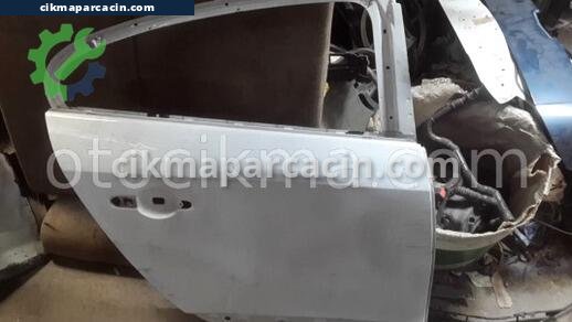 Renault Fluence Sağ Arka Kapı çıkma parça