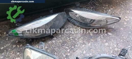 Renault Fluence Mercekli Far çıkma parça