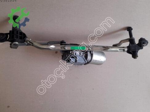 Renault Fluence Silecek Motoru çıkma parça