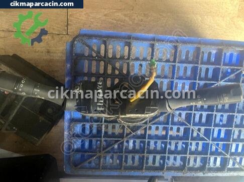 Renault Fluence Silecek Kolu çıkma parça