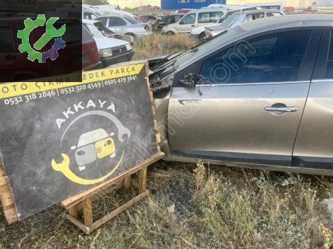 Renault Fluence Sol Ön Kapı çıkma parça