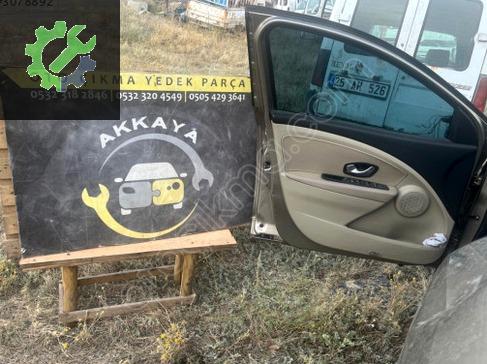 Renault Fluence Sol Ön Kapı çıkma parça