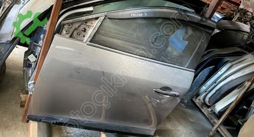 Renault Fluence Sol Ön Kapı çıkma parça