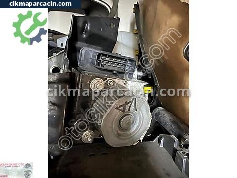 Renault Kadjar ABS Beyni çıkma parça