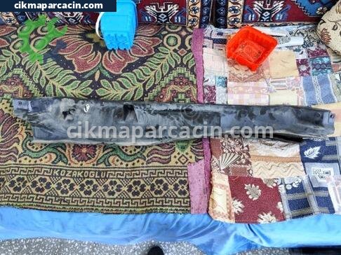 Renault Kadjar Tampon Izgarası çıkma parça
