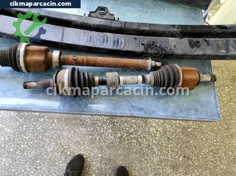 Renault Kadjar Aks (Sağ) çıkma parça