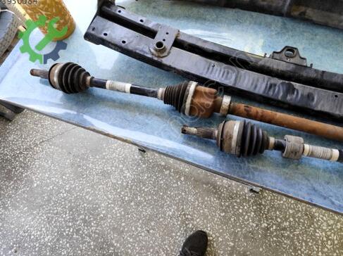 Renault Kadjar Aks (Sağ) çıkma parça