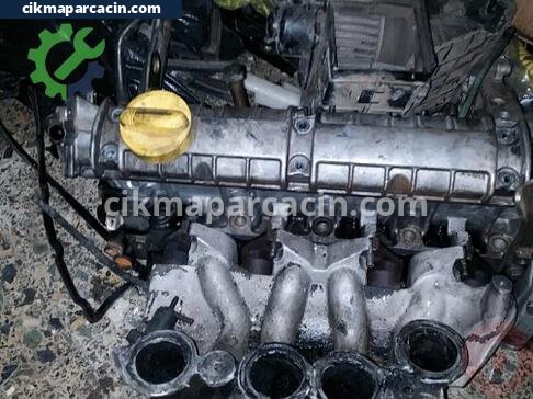 Renault Kangoo Silindir Kapağı çıkma parça