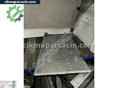 Renault Kangoo Klima Radyatörü çıkma parça