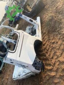 Renault kango 3 sağ arka çamurluk