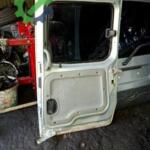Renault kango arka bagaj kapısı