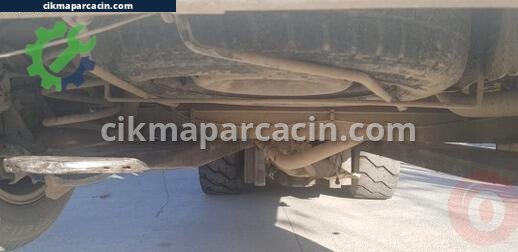 Renault Kangoo Arka Dingil çıkma parça