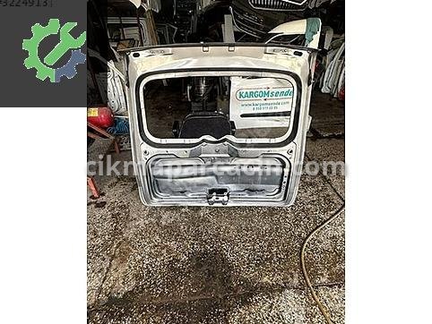 Renault Kangoo Bagaj Kapağı çıkma parça