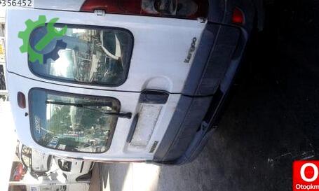 Renault Kangoo Bagaj çıkma parça