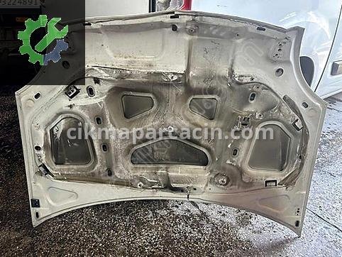 Renault Kangoo Kaput çıkma parça