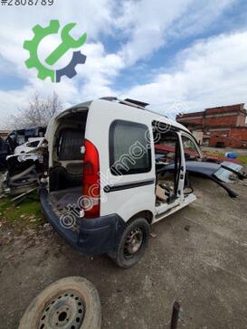 Renault Kangoo Sağ Arka Çamurluk çıkma parça